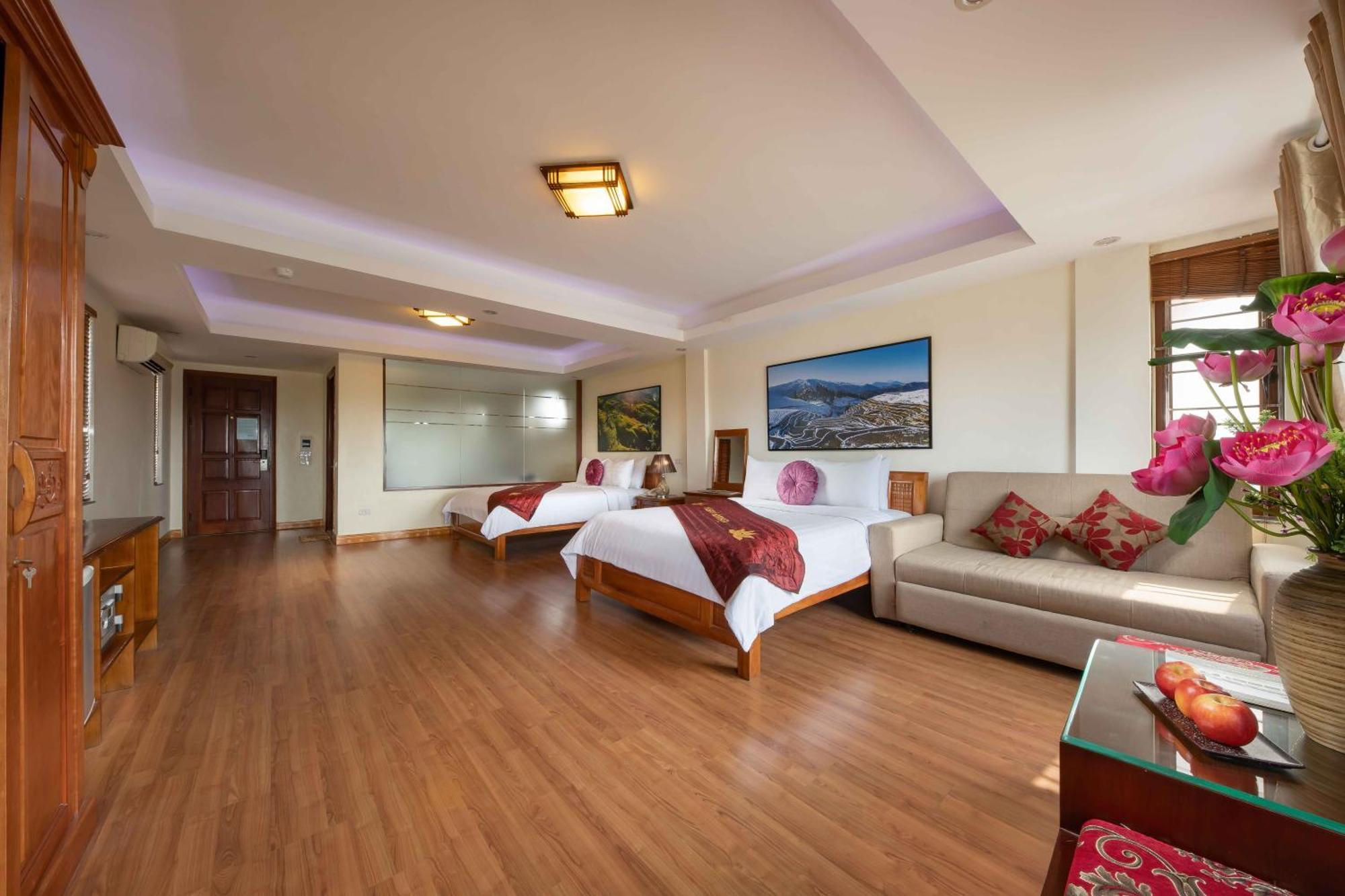 Viet Village & Travel Bed & Breakfast